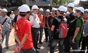 Briefing by Ir. Lee Chun Boon at Hedgeford 10 Residences.
